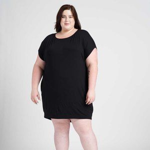 NWT Universal Standard Helen Liquid Jersey Dress